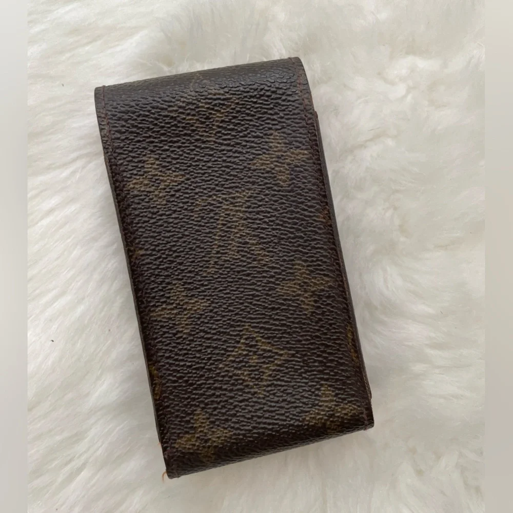 Louis Vuitton Accessory Holder - Picture 2 of 7